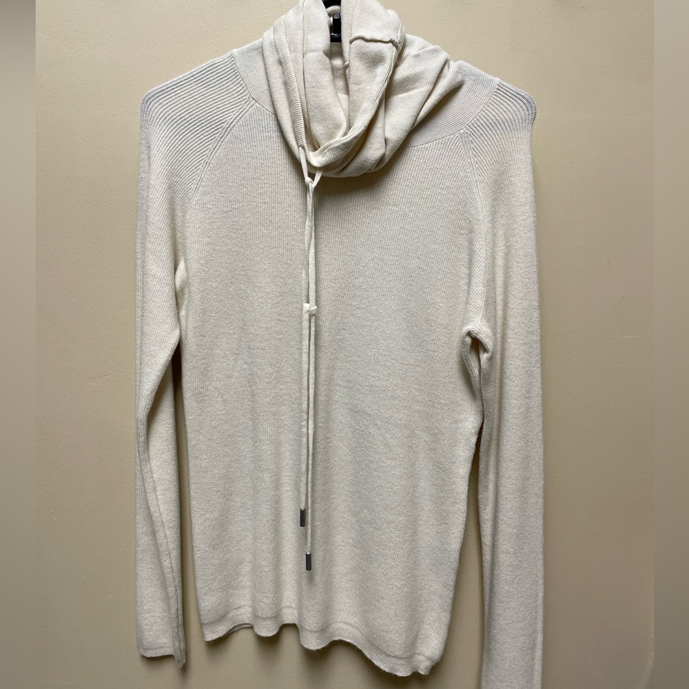 Ladies Sweater